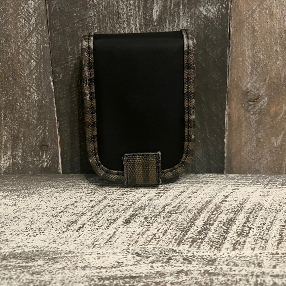 Fendi Cigarette/Lip Stick holder. Good condition. - Picture 2 of 6